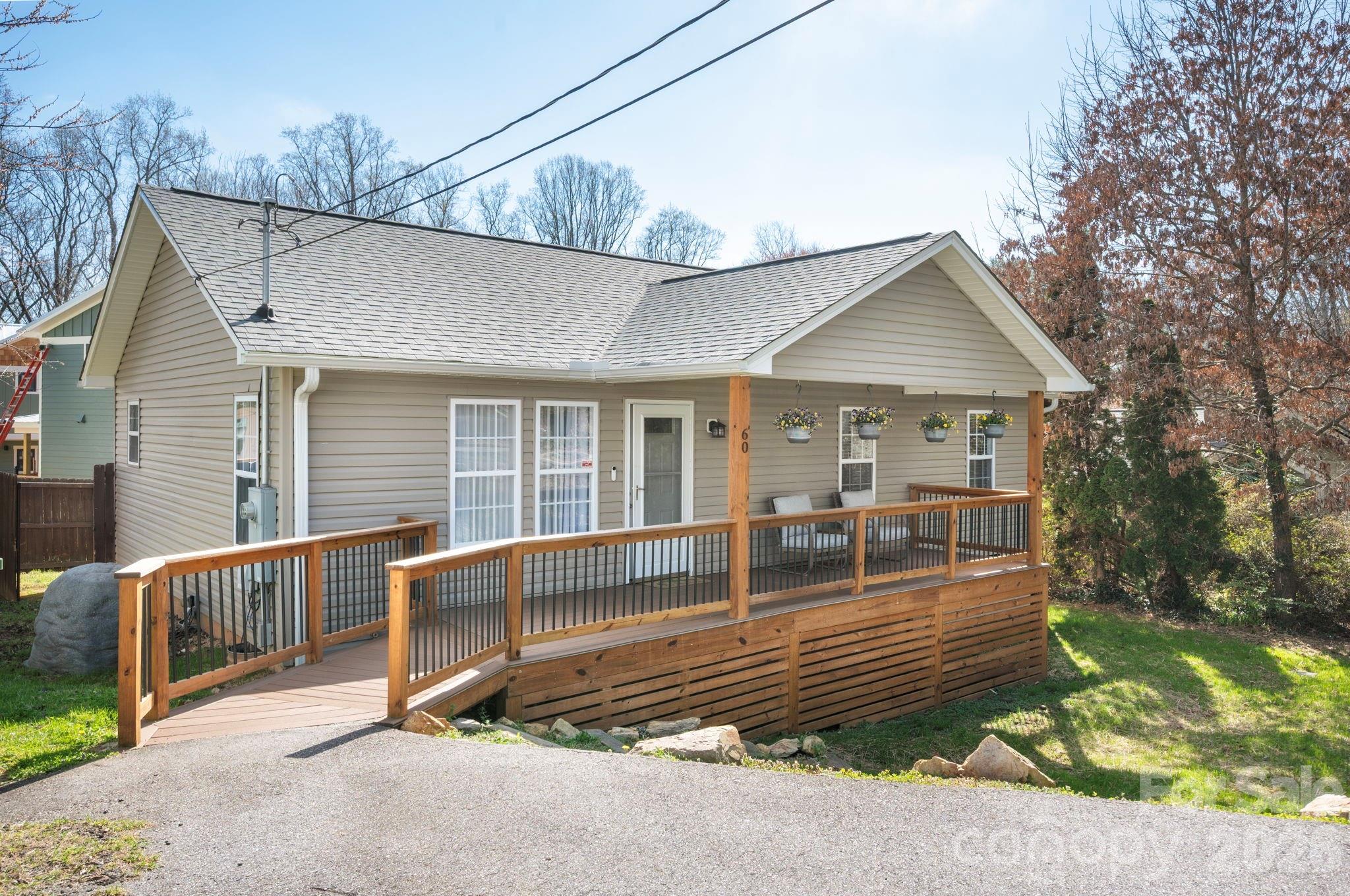 60 Huffman Road Asheville, NC 28806 - Photo 4 of 25