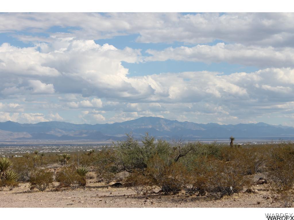 4455 Bridgeport Road Golden Valley, AZ 86413 - Photo 23 of 30 Great view