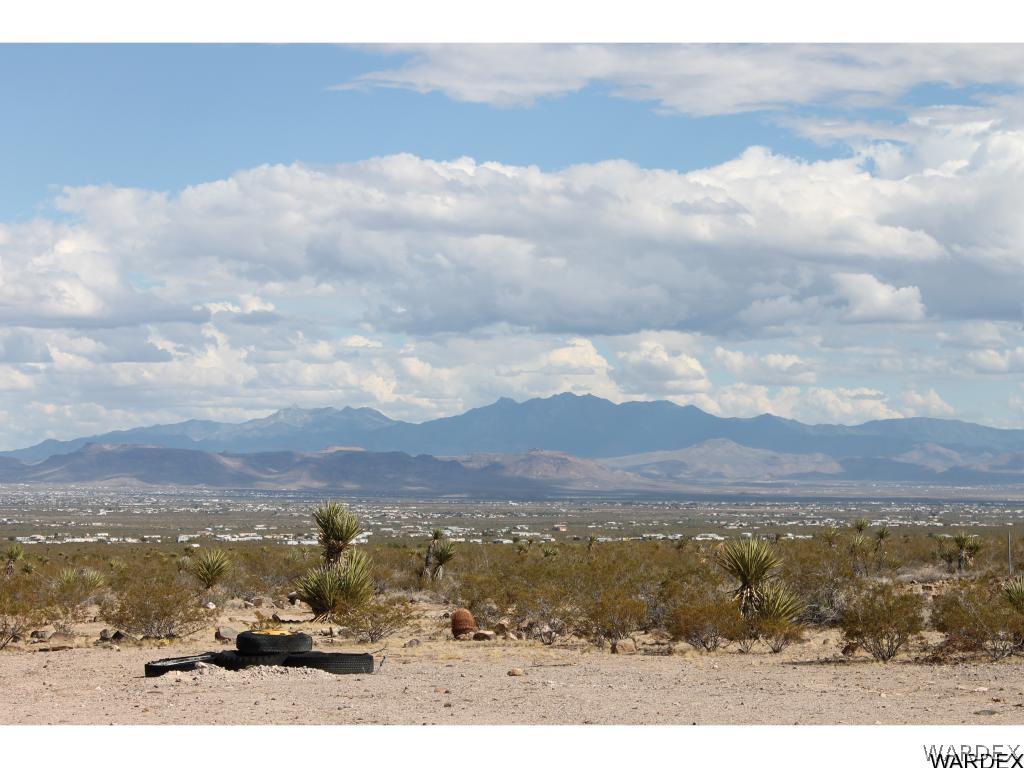 4455 Bridgeport Road Golden Valley, AZ 86413 - Photo 24 of 30 Beautiful view of the Valley