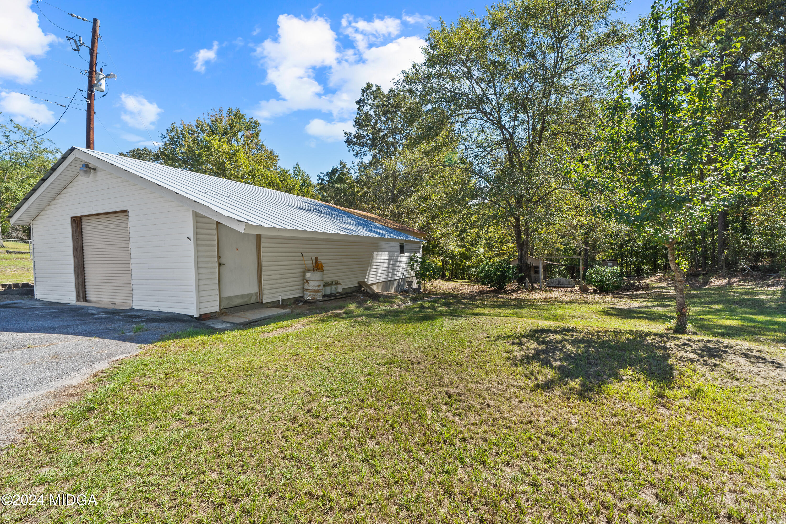 187 Fox Road Macon, GA 31217 - Photo 8 of 24 187 Fox Rd-09223