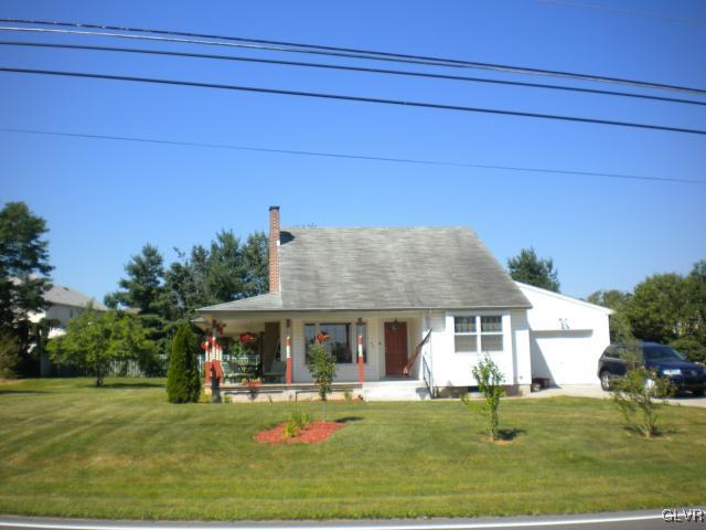44 Krocks Road Allentown, PA 18104 - Photo 2 of 14 Gallery Image 2