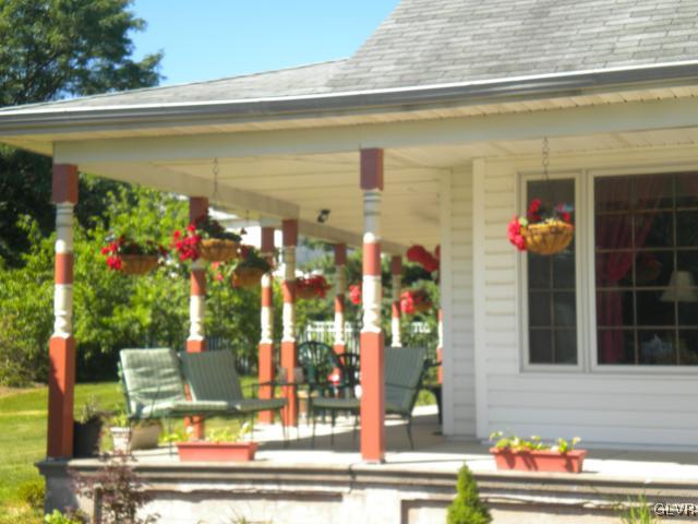 44 Krocks Road Allentown, PA 18104 - Photo 3 of 14 Gallery Image 3