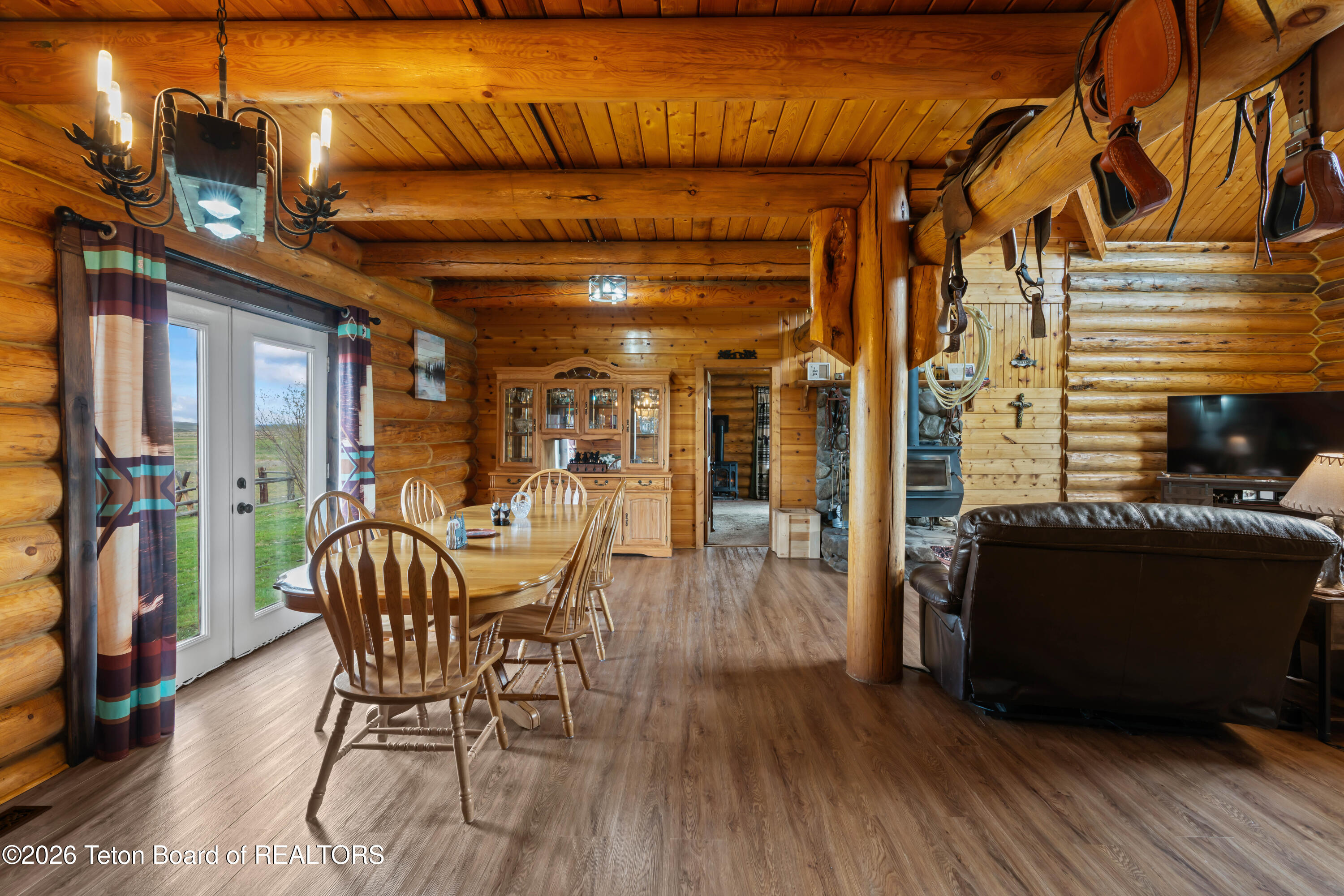 138-2 Forty Rod Road Pinedale, WY 82941 - Photo 23 of 77 20260529-DSC07350