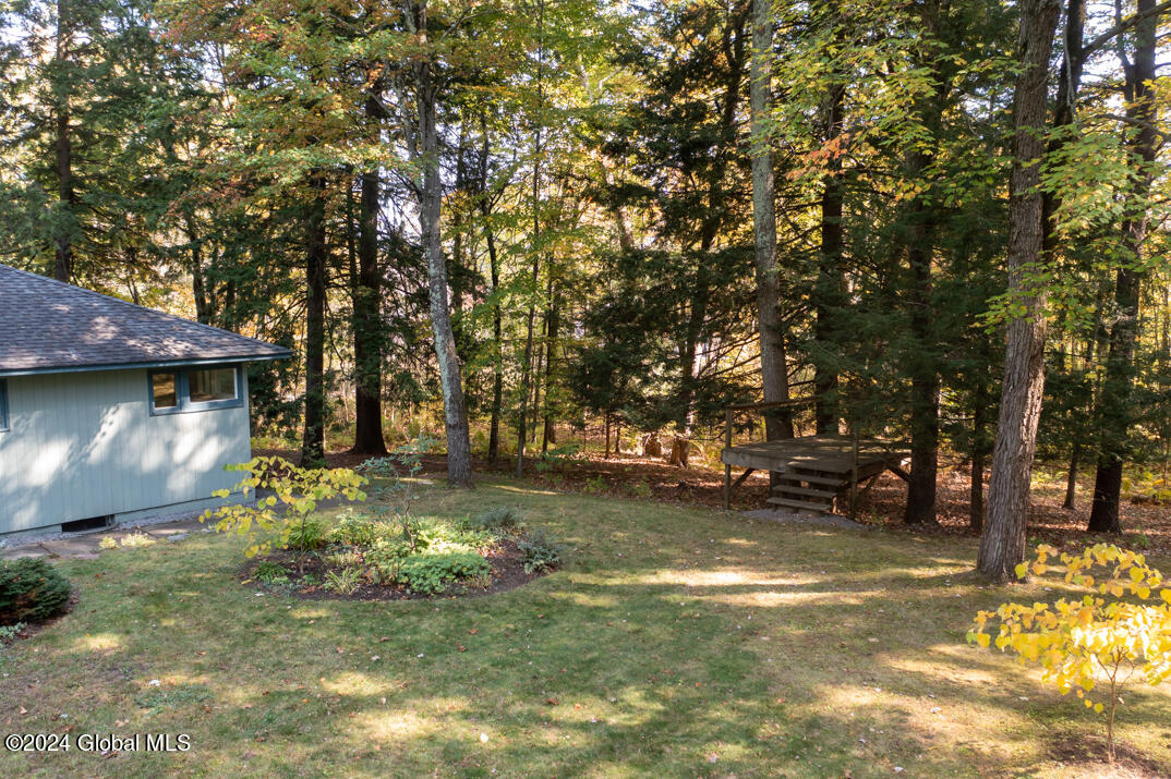 51 Westphal Drive Bethlehem, NY 12054 - Photo 40 of 44 DJI_0930