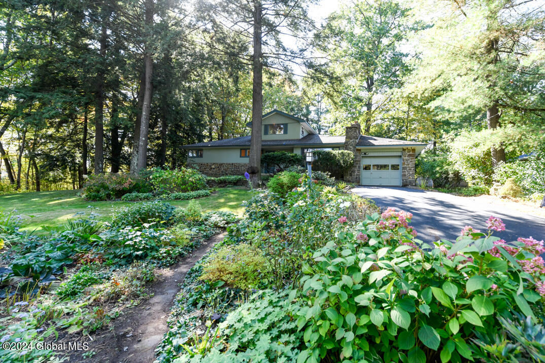 51 Westphal Drive Bethlehem, NY 12054 - Photo 6 of 44 _DSC7201