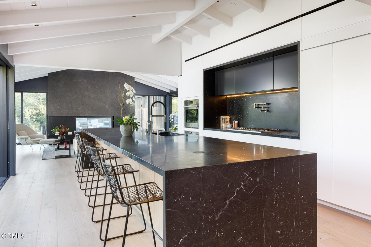 Undisclosed Address Pasadena, CA 91103 - Photo 14 of 74 1439 Arroyo View_1111v1_mls