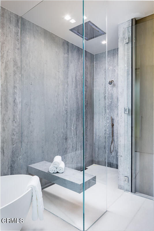 Undisclosed Address Pasadena, CA 91103 - Photo 31 of 74 a bathroom with a shower and a bathtub