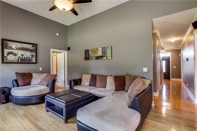 127 Conquest Road Murfreesboro, TN 37128 - Photo 3 of 13 Gallery Image 3