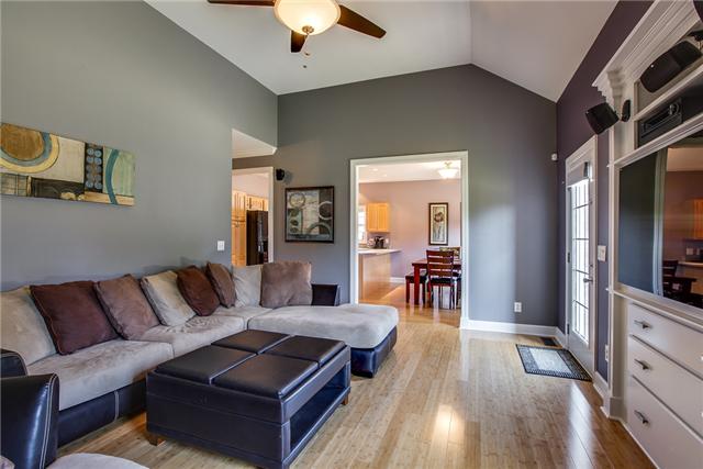 127 Conquest Road Murfreesboro, TN 37128 - Photo 4 of 13 Gallery Image 4