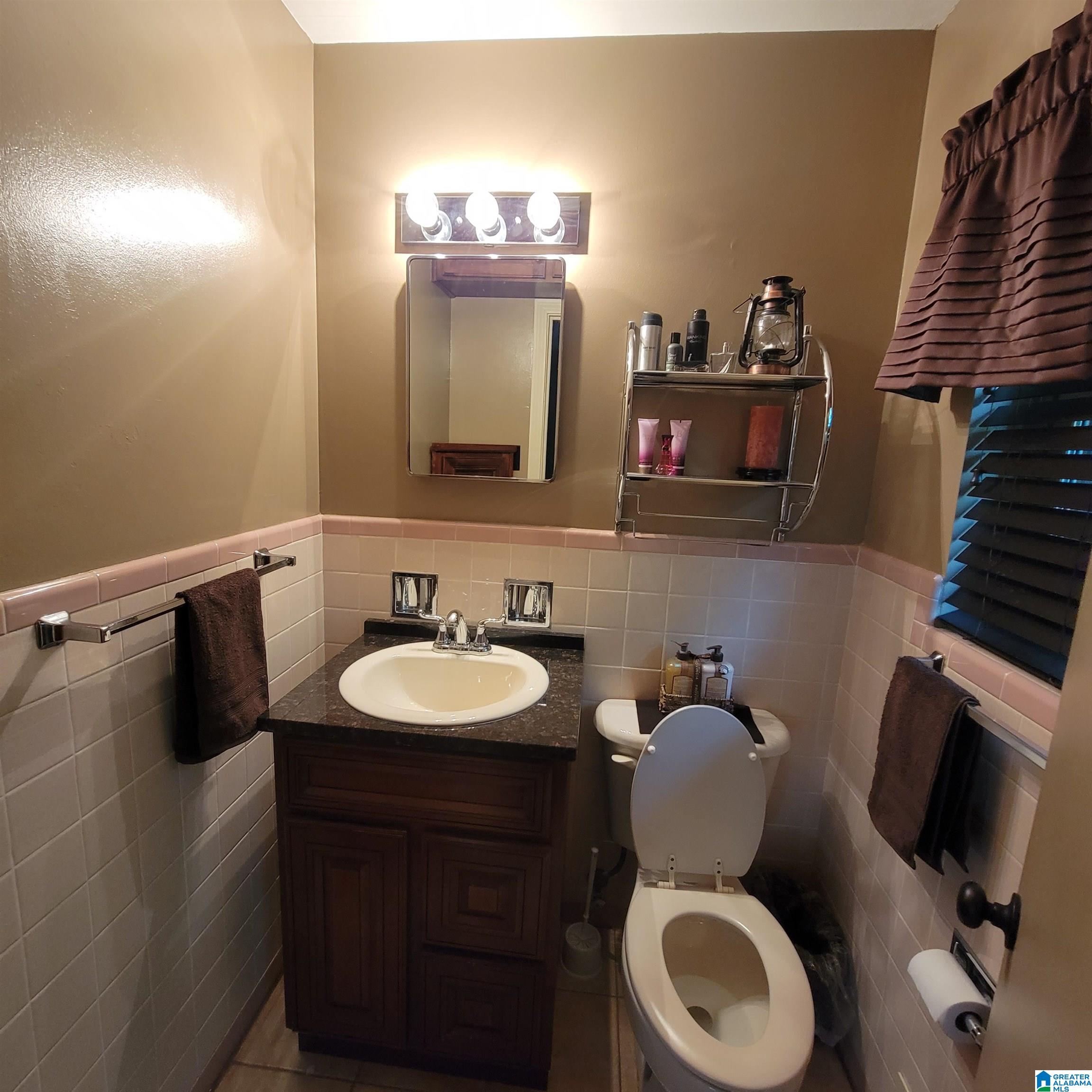 6705 Seminole Circle Fairfield, AL 35064 - Photo 18 of 43