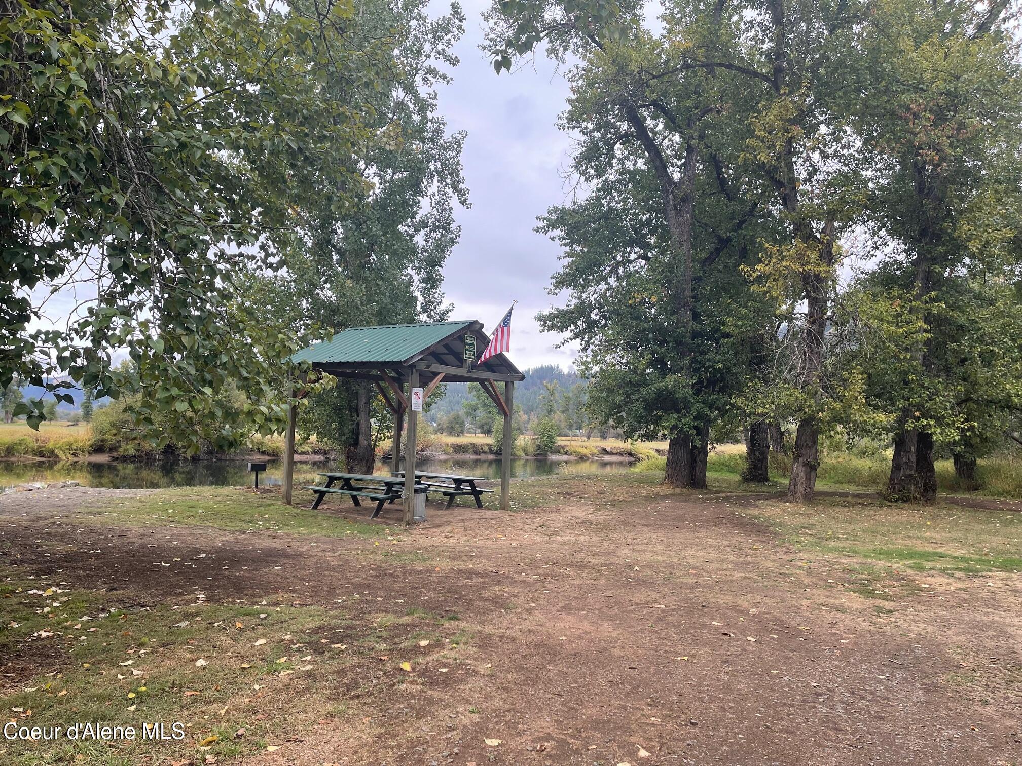 166 Garden Way St. Maries, ID 83861 - Photo 23 of 24 Community Picnic area