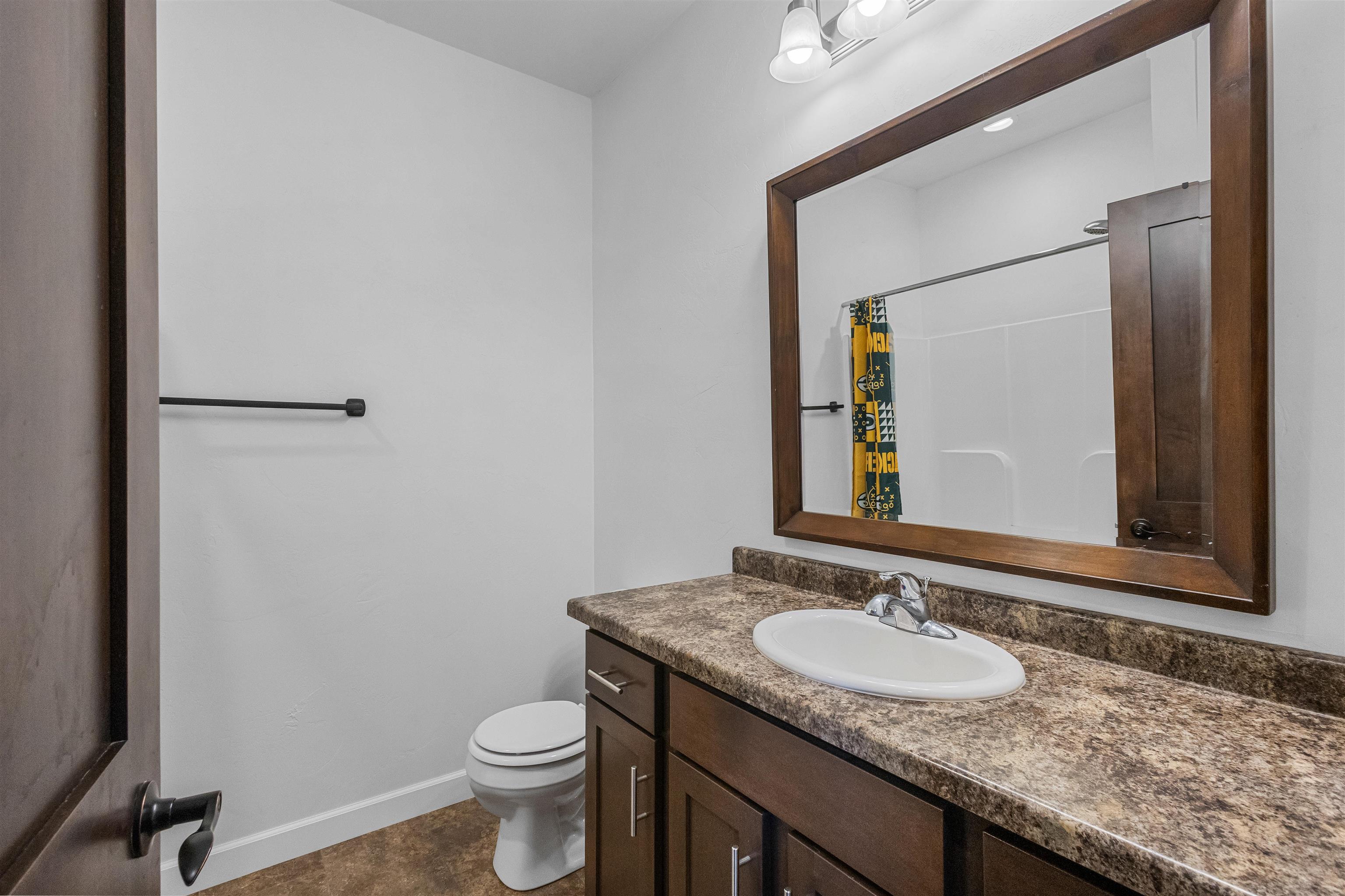 W5706 Mase Court Appleton, WI 54915 - Photo 13 of 31
