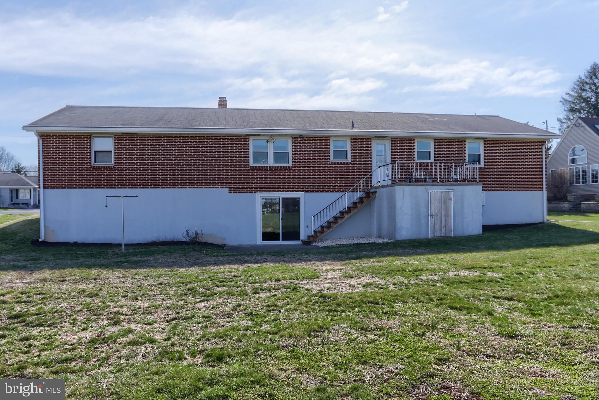 139 Lawn Road Palmyra, PA 17078 - Photo 34 of 38 Gallery Image 34