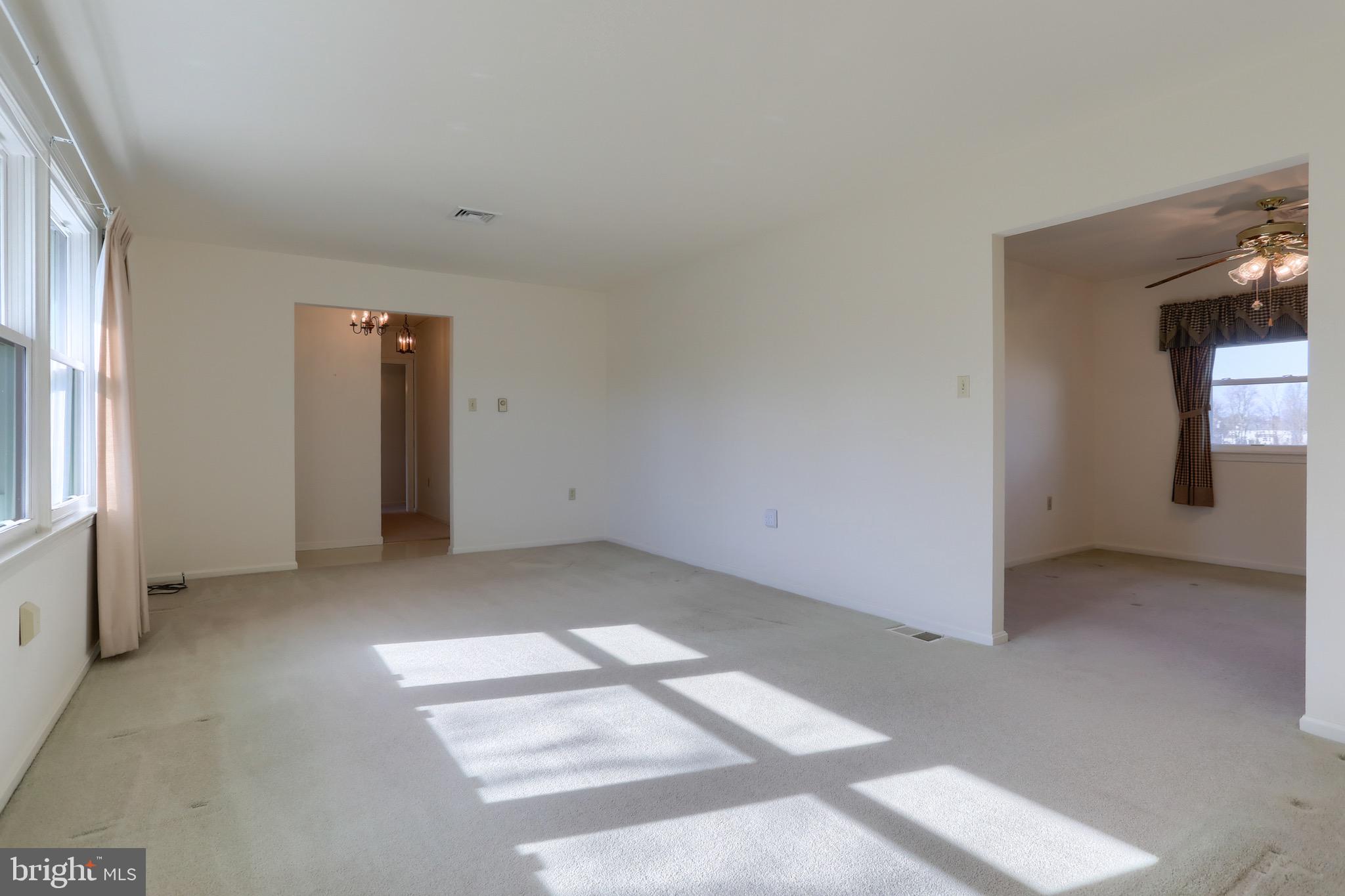 139 Lawn Road Palmyra, PA 17078 - Photo 9 of 38 Gallery Image 9
