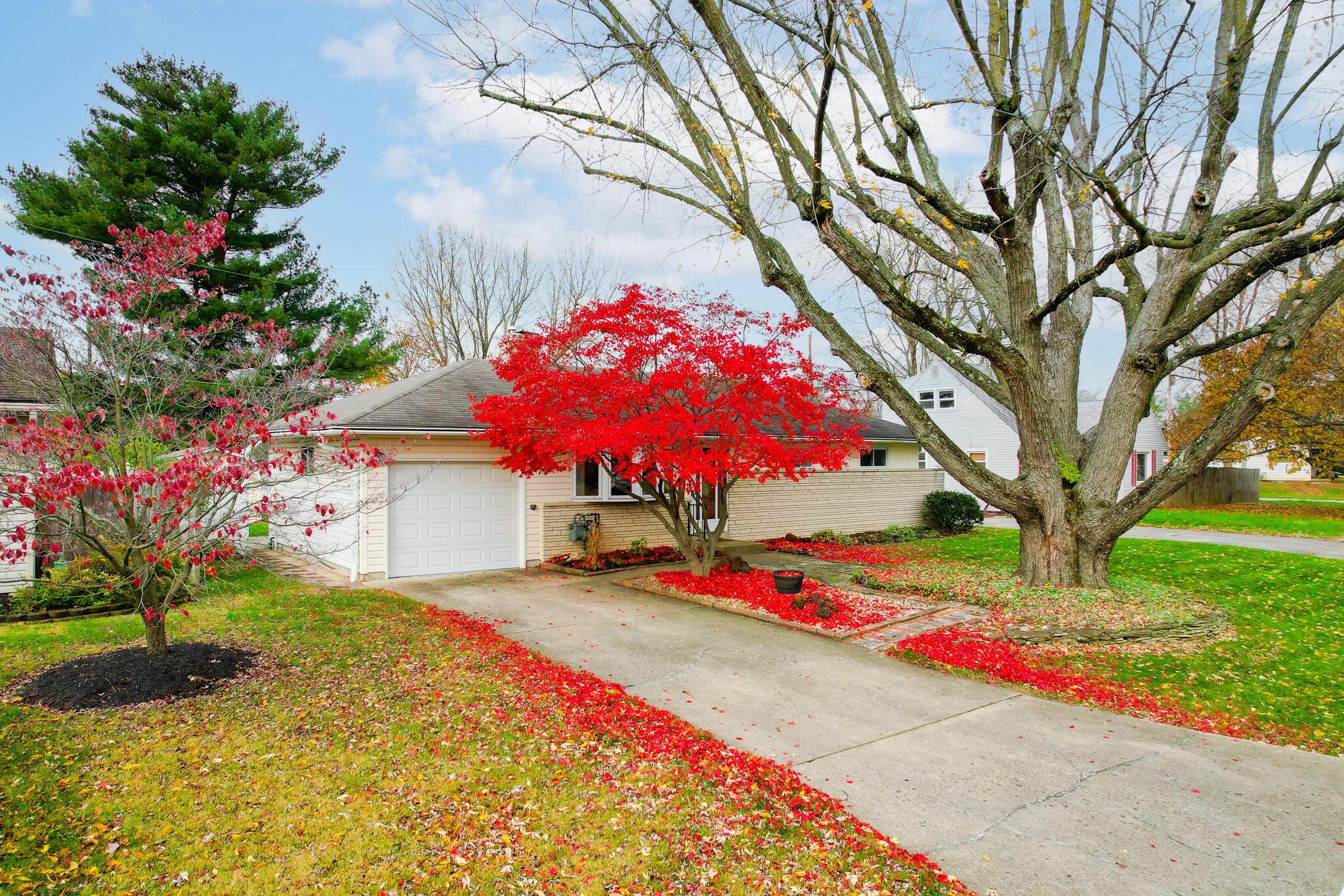 2893 Hampton Road South Columbus, OH 43232 - Photo 2 of 22 Photo_1080361701_DJI_741_jpg_11635684_0_