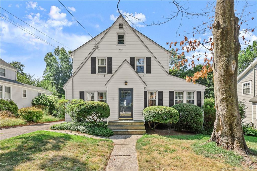 68 Middlesex Road Darien, CT 06820 - Photo 1 of 1