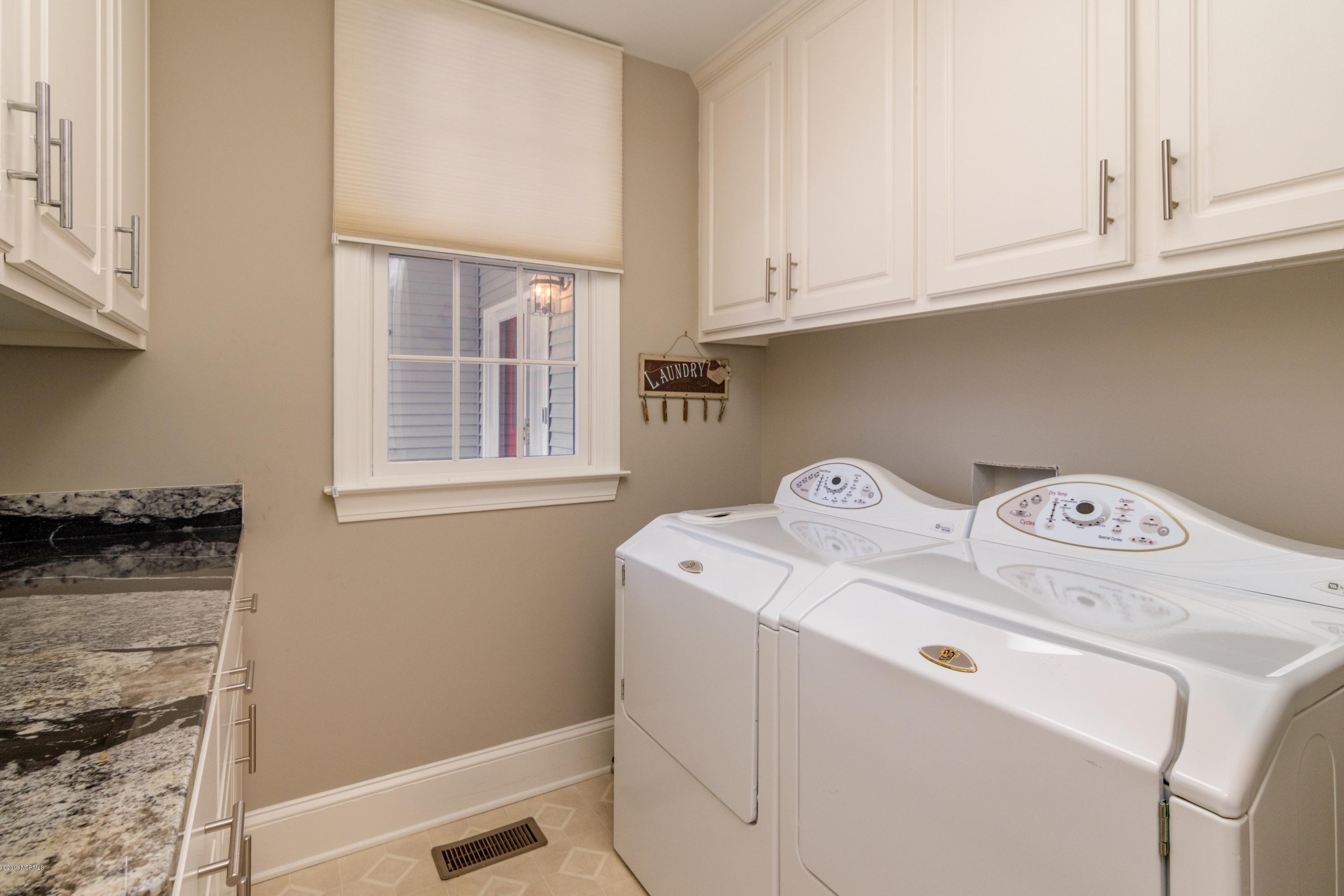 111 Bay Ridge Chocowinity, NC 27817 - Photo 19 of 60 DSC_0181-2-HDR-Edit