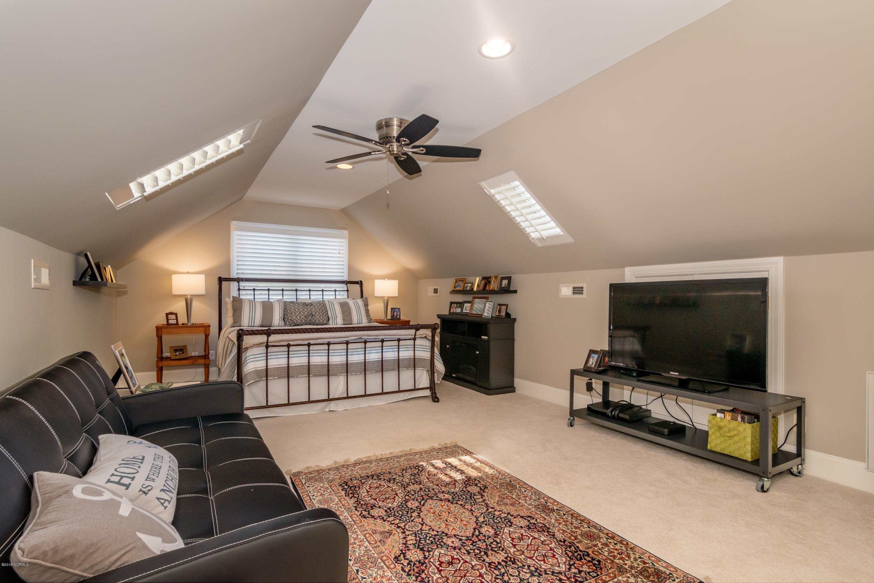 111 Bay Ridge Chocowinity, NC 27817 - Photo 27 of 60 DSC_0193-2-HDR-Edit