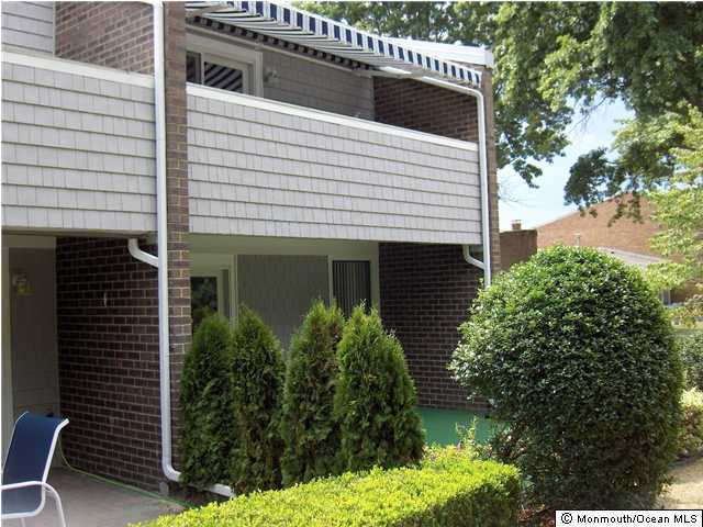 10 Locust Court Spring Lake Heights, NJ 07762 - Photo 2 of 3 Additional Photo