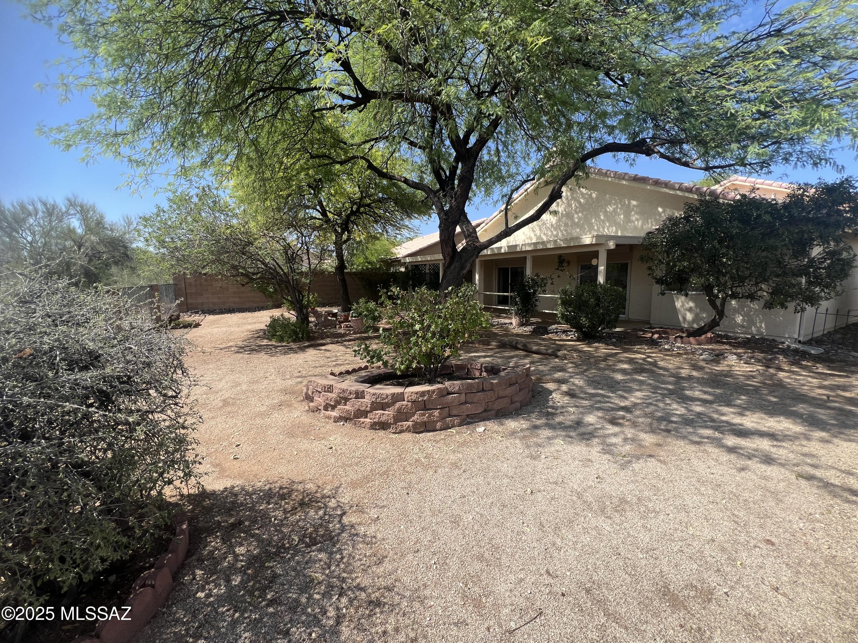 907 South Smokey Mountains Road Tucson, AZ 85748 - Photo 19 of 27 Gallery Image 19