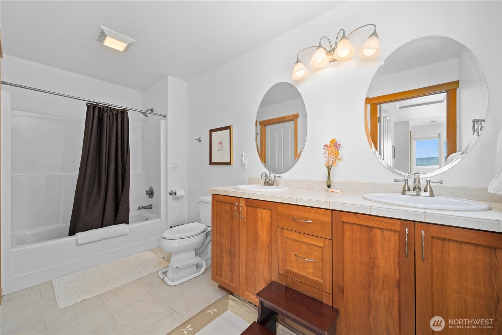 17878 Cobahud Road La Conner, WA 98257 - Photo 21 of 36