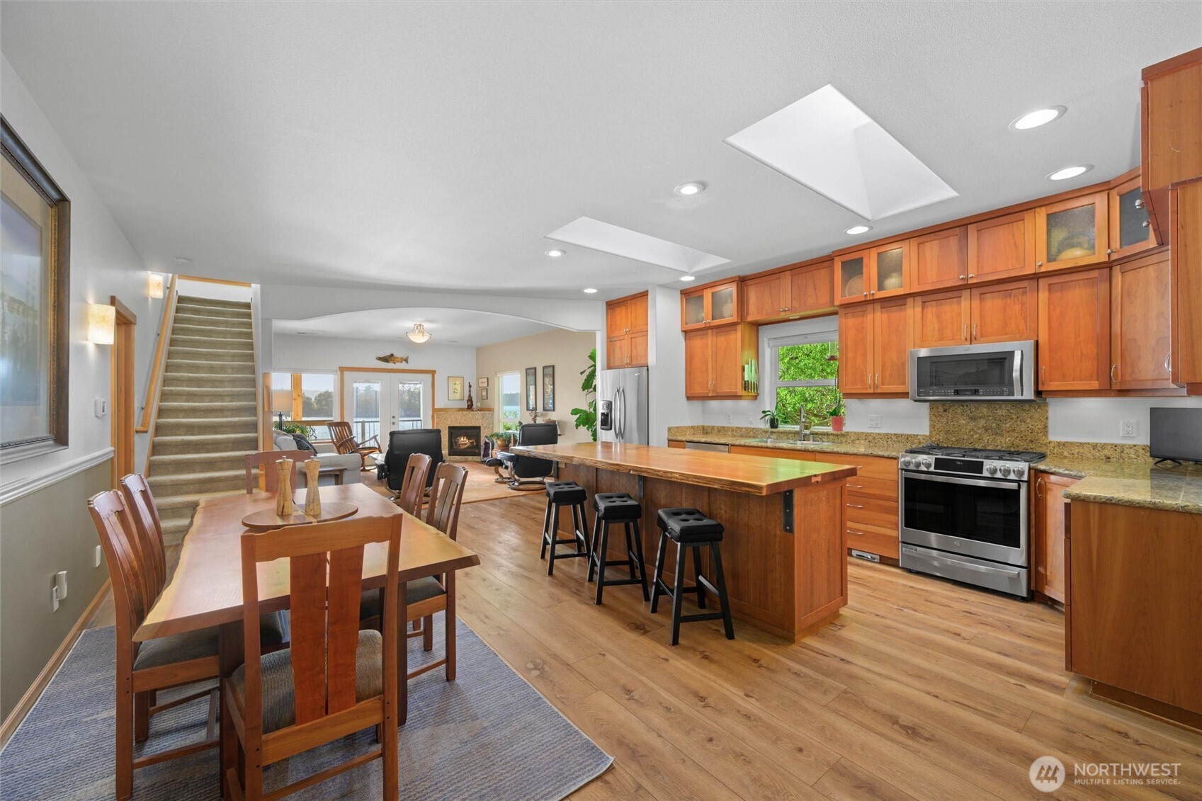 17878 Cobahud Road La Conner, WA 98257 - Photo 6 of 36