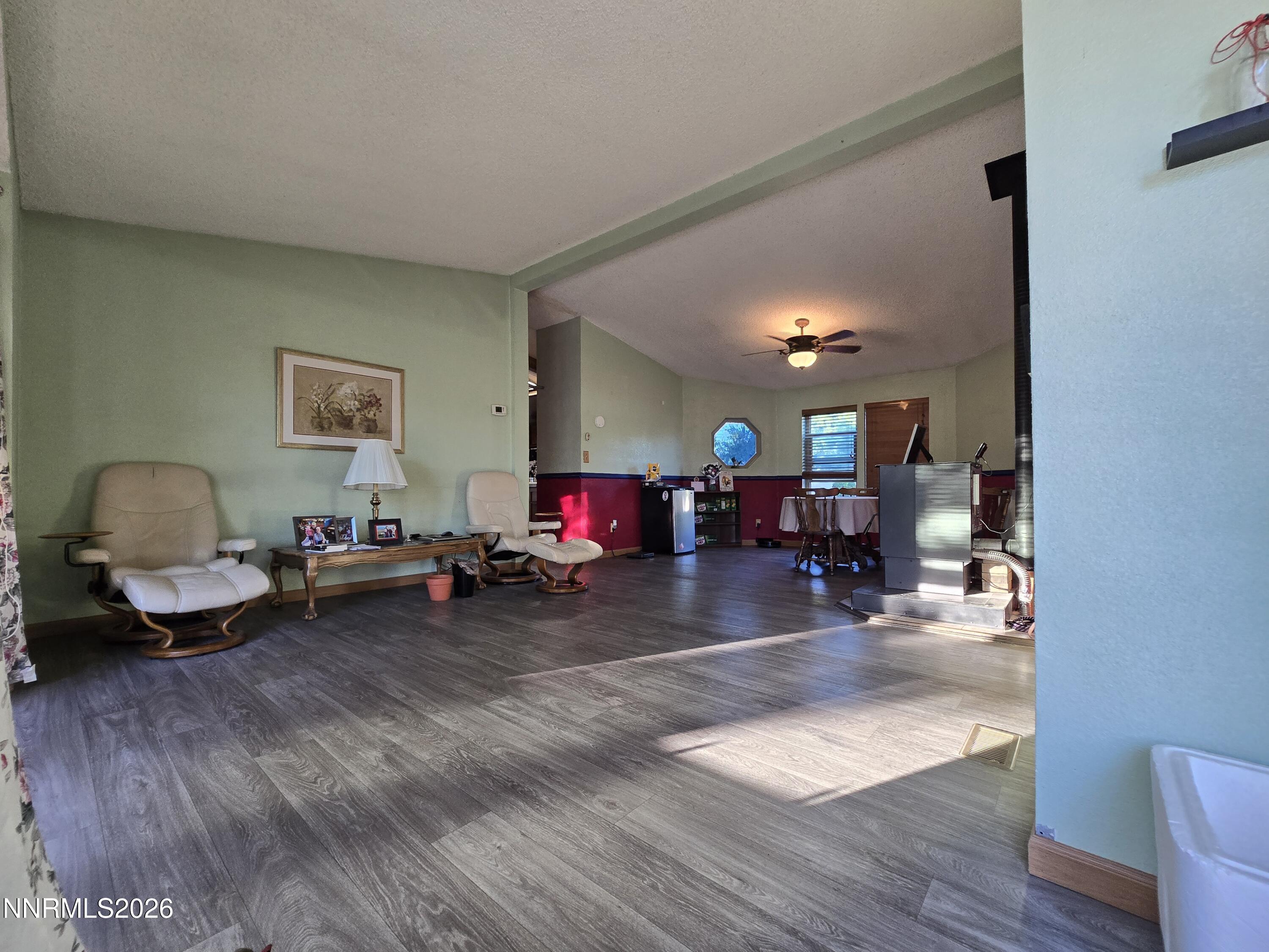 3900 Puffin Street Reno, NV 89508 - Photo 5 of 29 20260612_193426