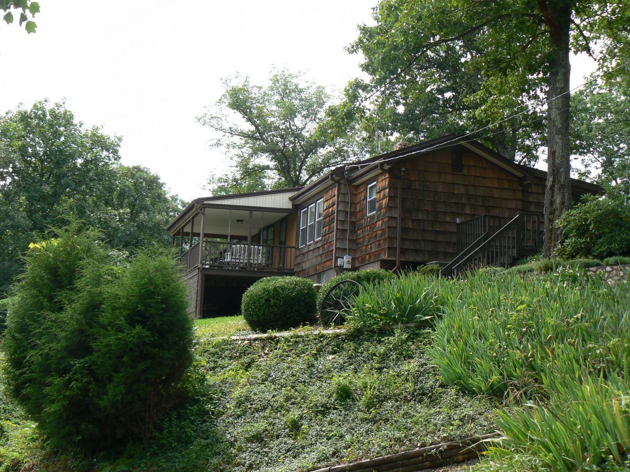 9293 Reservoir Road Roanoke, VA 24019 - Photo 1 of 6 9293 Reservoir Rd