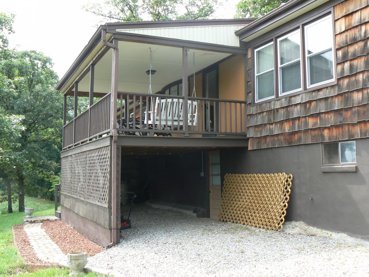 9293 Reservoir Road Roanoke, VA 24019 - Photo 5 of 6 front porch1