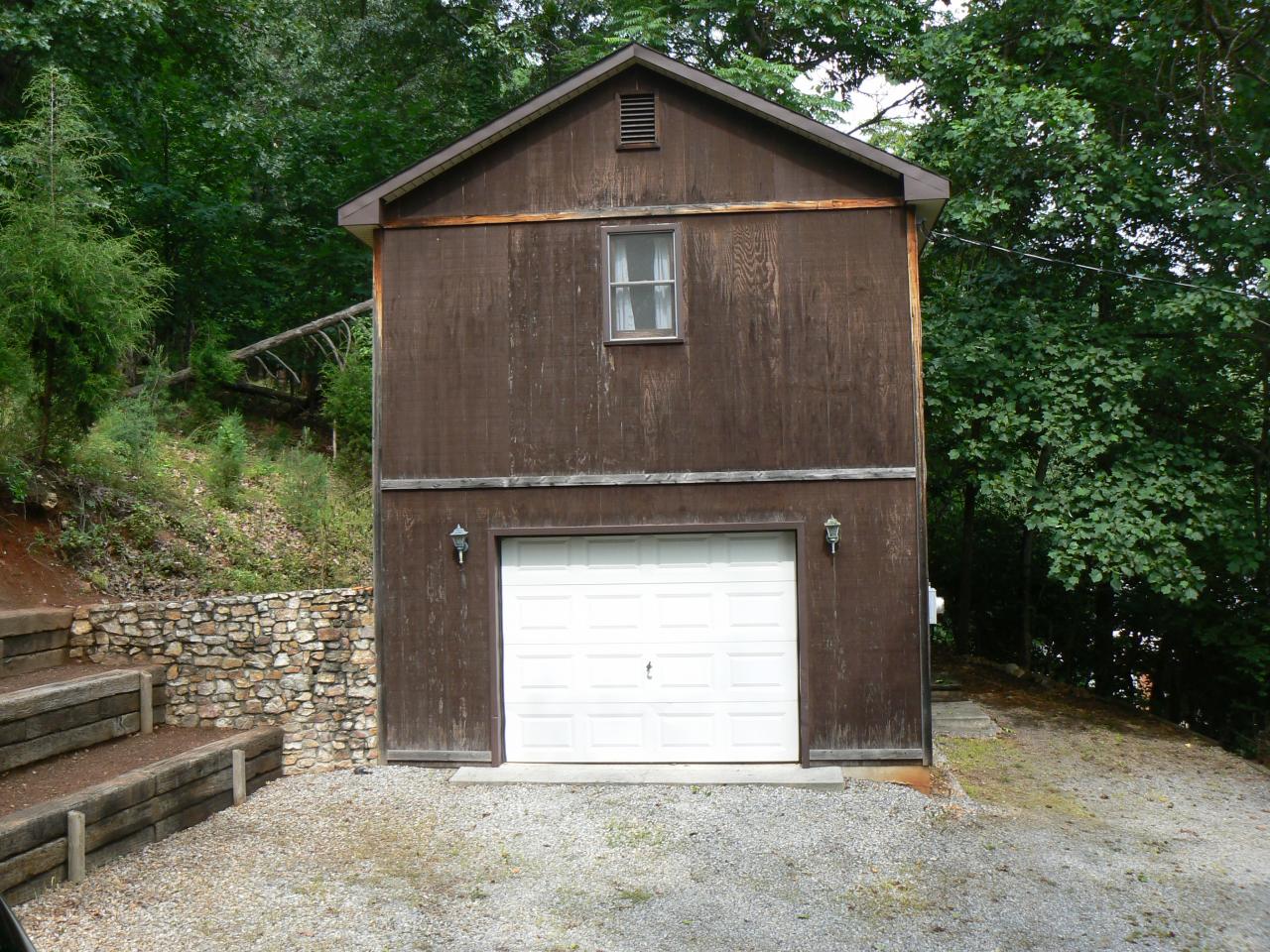 9293 Reservoir Road Roanoke, VA 24019 - Photo 6 of 6 detached garage