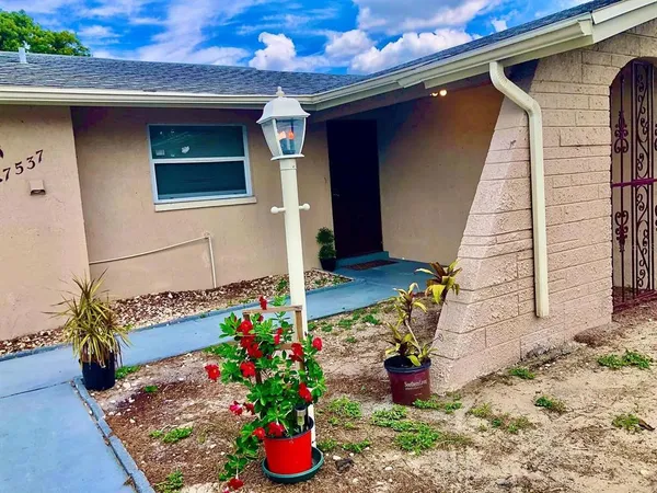 $1,695 | 7537 Jasmine Boulevard, Port Richey, FL 34668