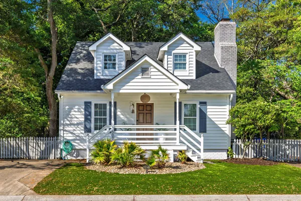 $1,225,000 | 1507 Village Square, Mount Pleasant, SC 29464