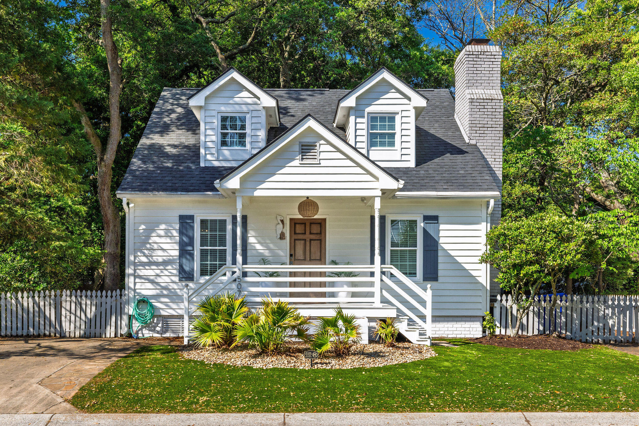 1507 Village Square Mount Pleasant, SC 29464 - Photo 1 of 51 413A4571