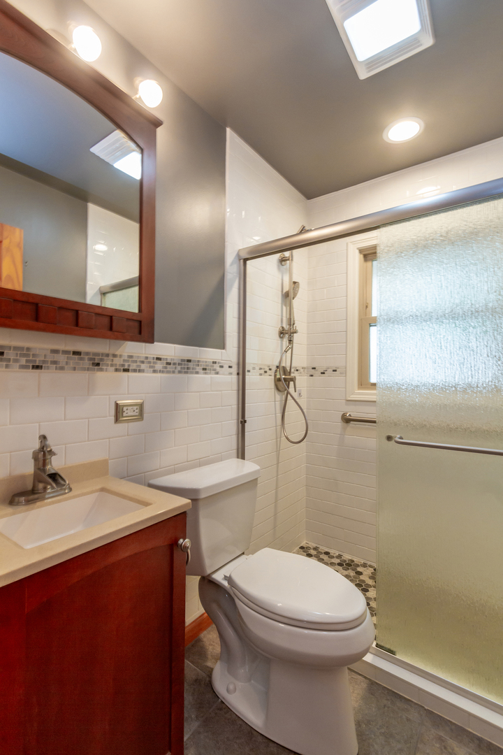 202 Simpson Street Geneva, IL 60134 - Photo 12 of 15 Gallery Image 12