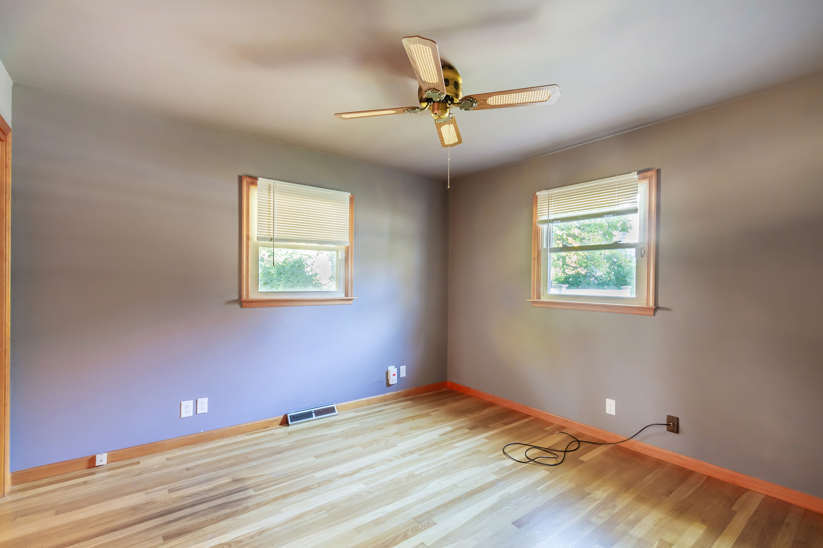 202 Simpson Street Geneva, IL 60134 - Photo 8 of 15 Gallery Image 8