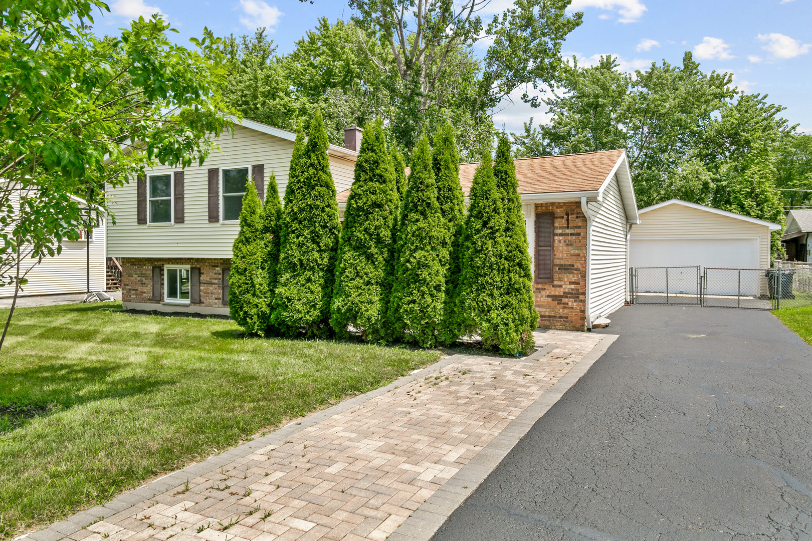 219 Countryside Lane Lindenhurst, IL 60046 - Photo 25 of 25
