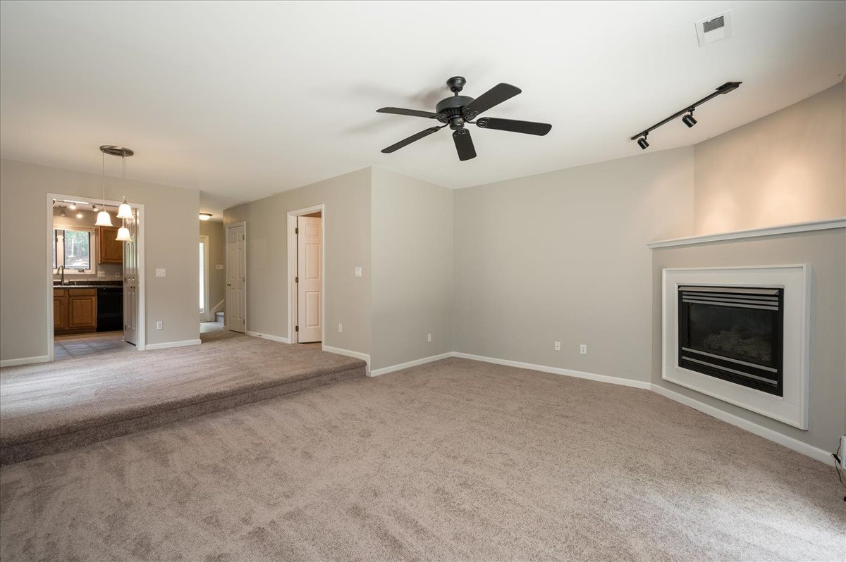 4217 Sunscape Lane Raleigh, NC 27613 - Photo 5 of 27 Photo 5