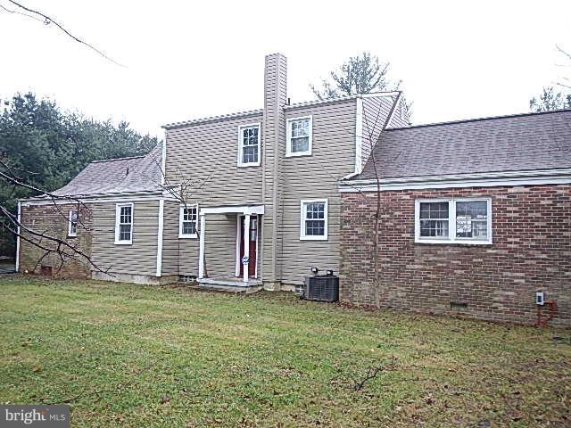 12400 Frederick Road West Friendship, MD 21794 - Photo 11 of 12 Exterior (Rear)