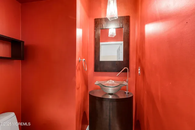 $3,850 | 12 Coral Place, Long Branch, NJ 07740