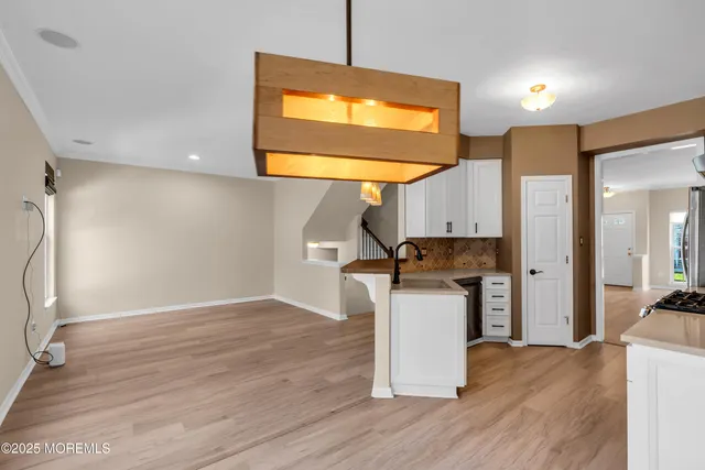 $3,850 | 12 Coral Place, Long Branch, NJ 07740