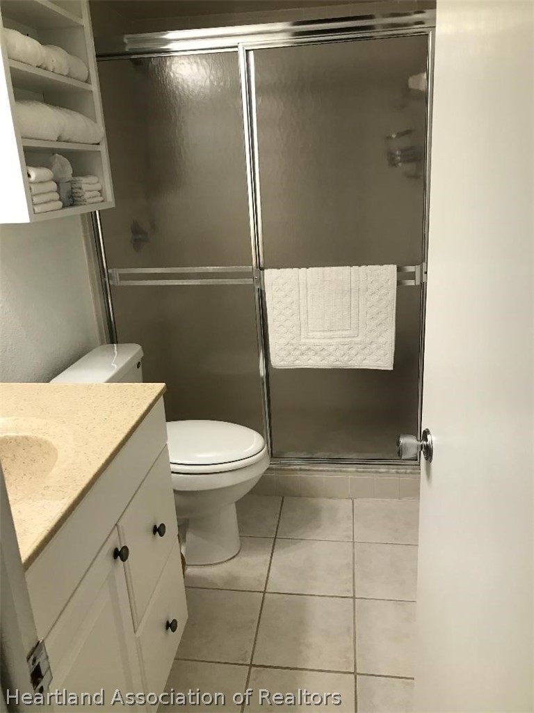 2131 Lakeview Drive, Unit 710 Sebring, FL 33870 - Photo 6 of 9