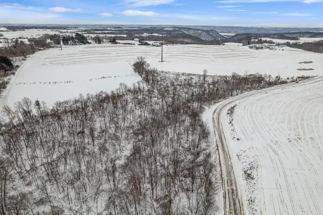 $45,000 | 0 County Road P, Fountain City, WI 54629