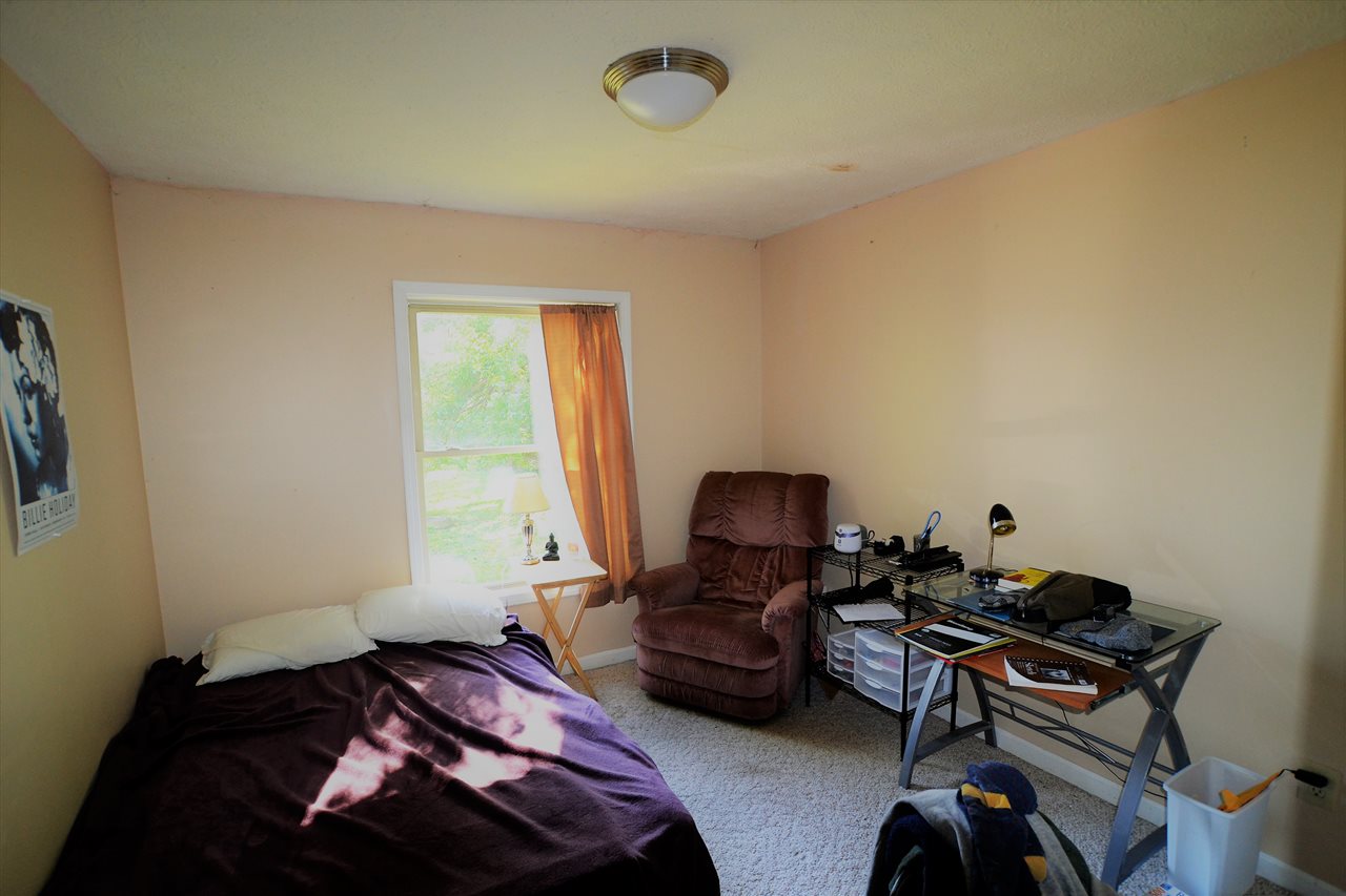 1516 East Matlock Road Bloomington, IN 47408 - Photo 12 of 19