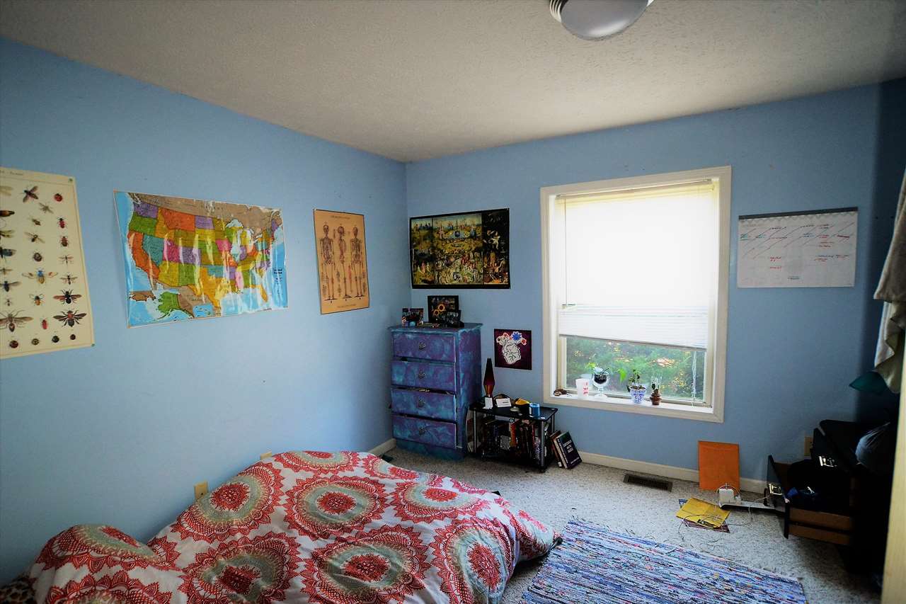 1516 East Matlock Road Bloomington, IN 47408 - Photo 10 of 19