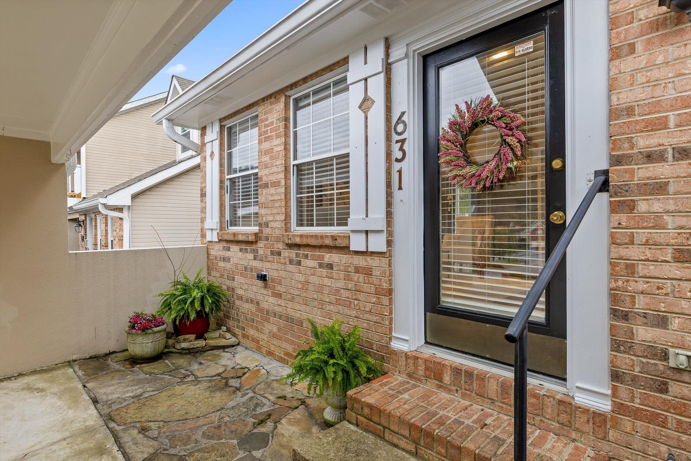 631 Westview Road Chattanooga, TN 37415 - Photo 1 of 41 06-W View-6