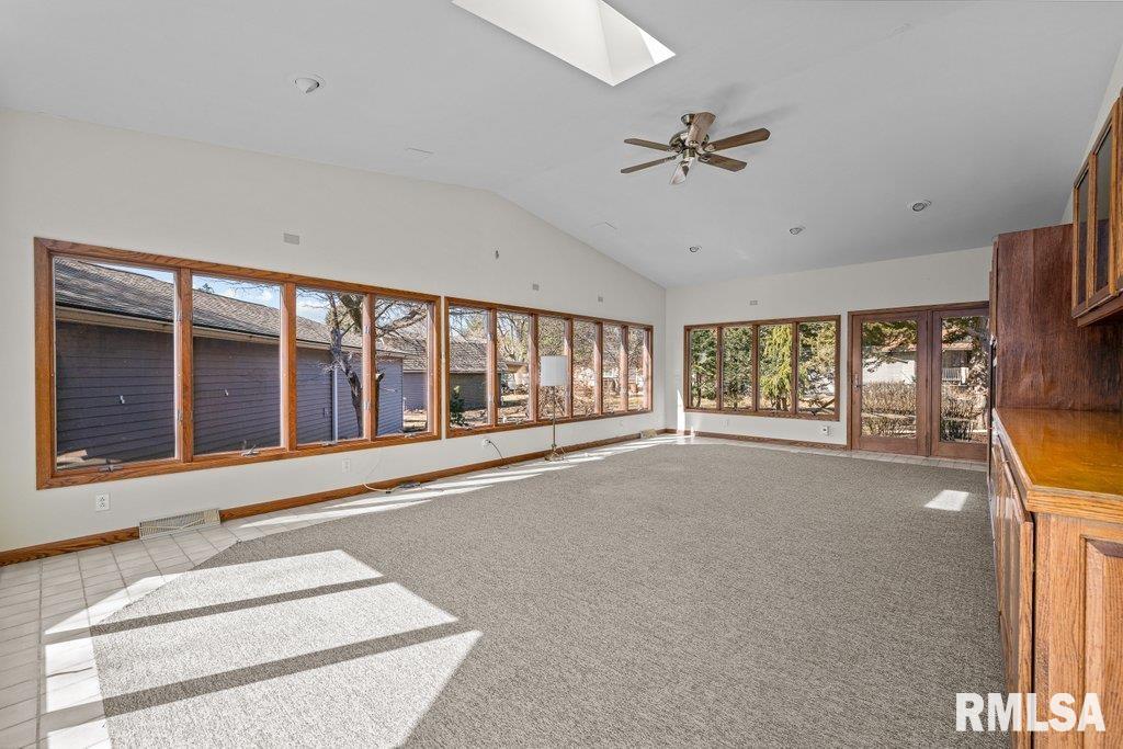116 Route 84 Route Cordova, IL 61242 - Photo 18 of 34 Gallery Image 18