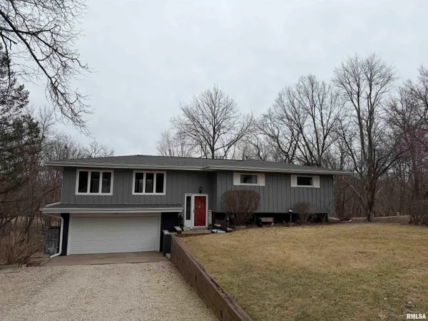 $200,000 | 1886 Sunrise Drive, Galesburg, IL 61401