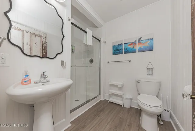 $375,000 | 520 West Corbett Avenue, Swansboro, NC 28584