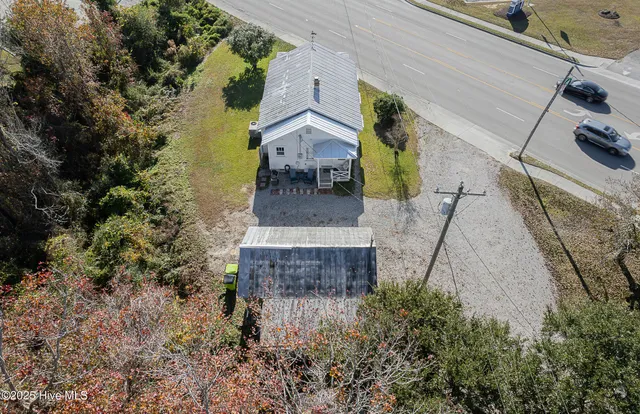 $375,000 | 520 West Corbett Avenue, Swansboro, NC 28584