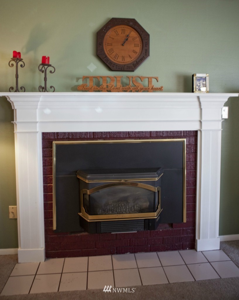 20560 Southeast 159th Street Renton, WA 98059 - Photo 5 of 17 Gallery Image 5